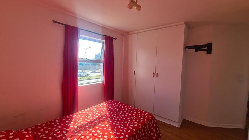 1 Bedroom Property for Sale in Springbok Park Western Cape